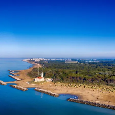 Comfy In Location Villa Bibione
