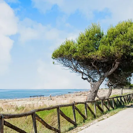 Villa Comfy In Location Bibione