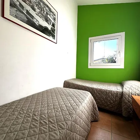 Comfy In Location فيلة